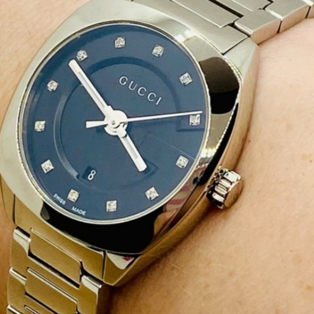 SALE! GUCCI DIAMOND 💎 LUXURY WATCH..Black Face w/ Diamonds as markers - Picture 10 of 10